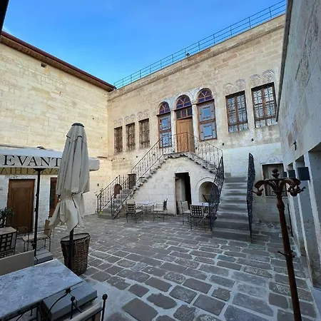 Evanthia Cave Hotel 5*