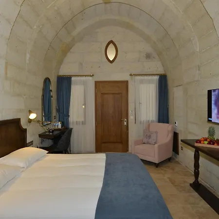 Hotel Evanthia Cave 5*