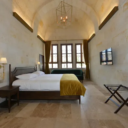 Hotel Evanthia Cave 5*