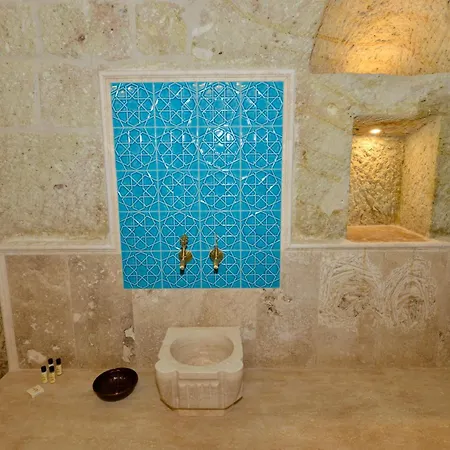 Evanthia Cave Hotel
