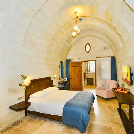 Evanthia Cave Hotel 5*