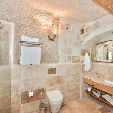 Evanthia Cave Hotel 5*