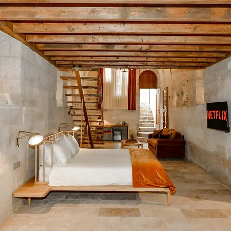 Evanthia Cave Hotel 5*