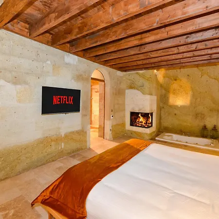 Hotel Evanthia Cave 5*