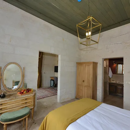 Evanthia Cave - Special Class Hotel