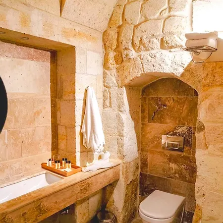 Evanthia Cave 5*