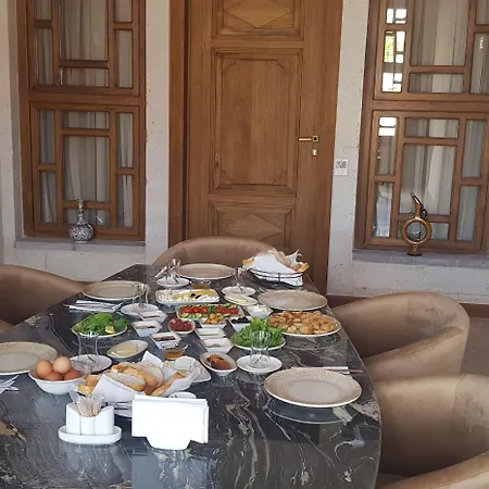 Evanthia Cave Hotel 5*