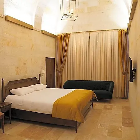 Evanthia Cave Hotel 5*