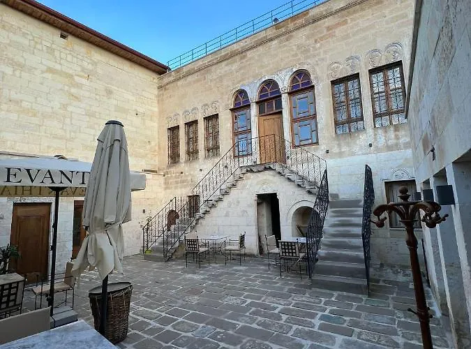 Evanthia Cave Hotel 5*